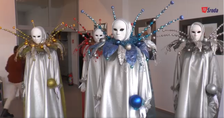 Wystawa kostiumów weneckich w Galerii Miejskiej