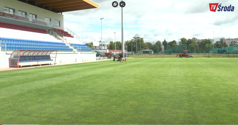 Nowy parking przy stadionie gotowy