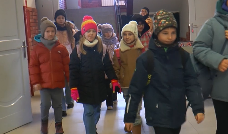 Półkonie zimowe w Środzie. Jakie atrakcje czekają na dzieci?