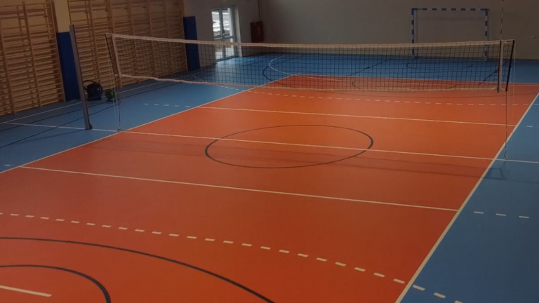 Za kilka dni otwarcie hali sportowej w Gieczu