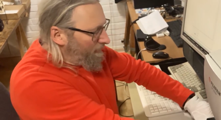 Zobacz jak pracuje archiwista!