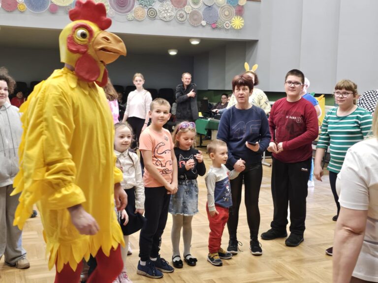 Świąteczne paczki dla średzkich rodzin