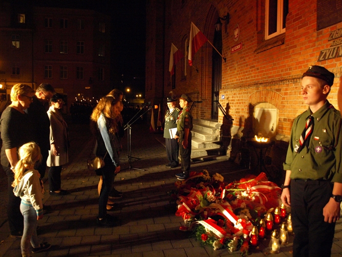 86 lat temu na Łąkach Kijewskich Niemcy rozstrzelali 21. Polaków