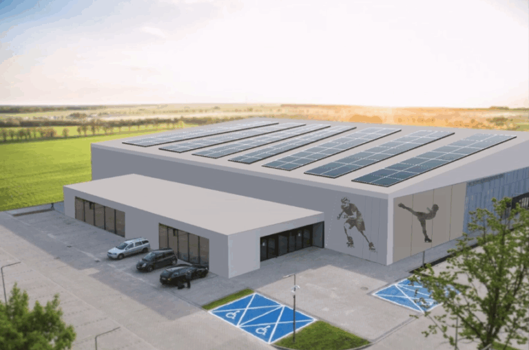 Trwają prace przy budowie lodowiska i rolkowiska