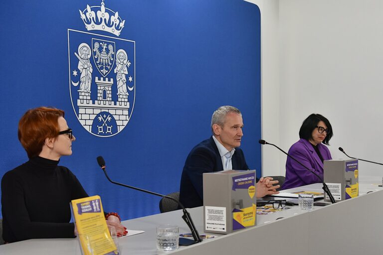 Zaniemyśl i Poznań pilotażowo będą testować „Srebrne Pudełko”