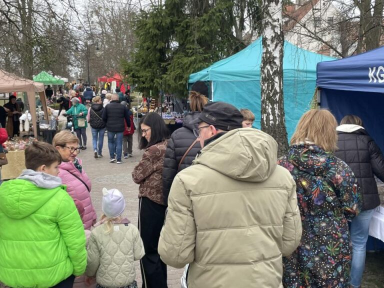 Kiermasz Wielkanocny w Zaniemyślu
